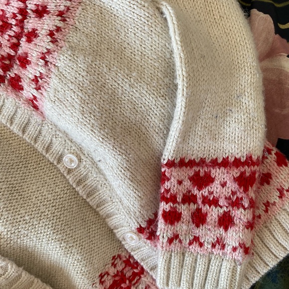 Three (3) sweaters Size 5 kids - Picture 3 of 12